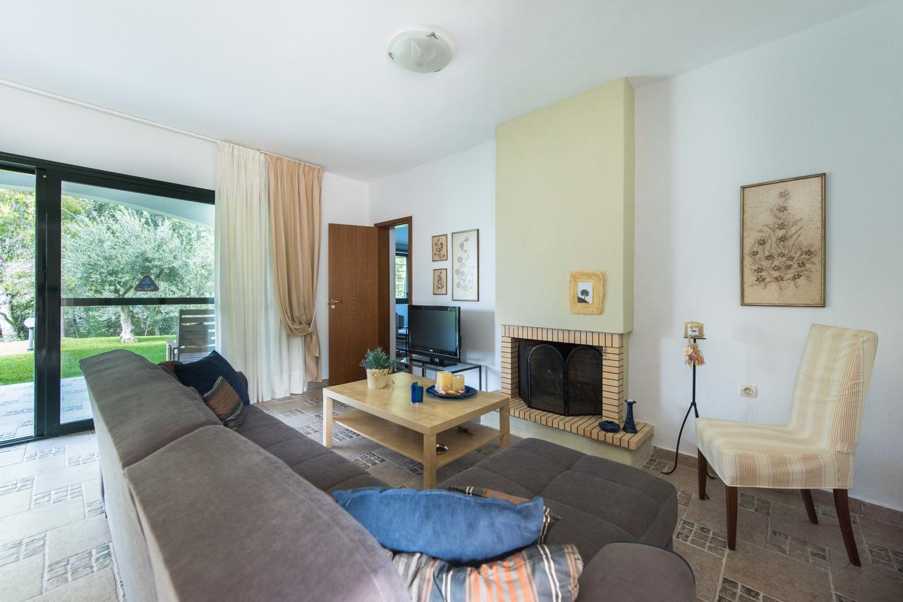 #Luxlikehome - Kriopigi Pines By The Sea المظهر الخارجي الصورة